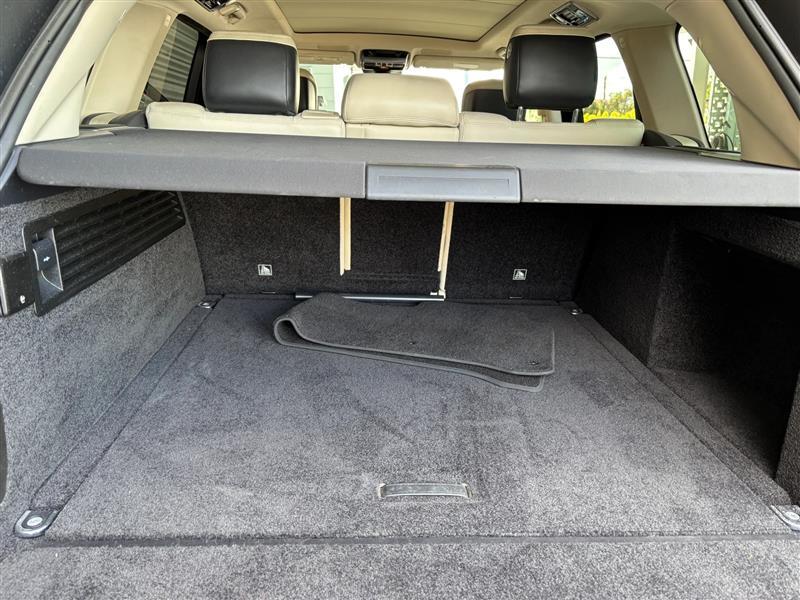 Land Rover Range Rover Hse 4D Suv - Thumbnail 16