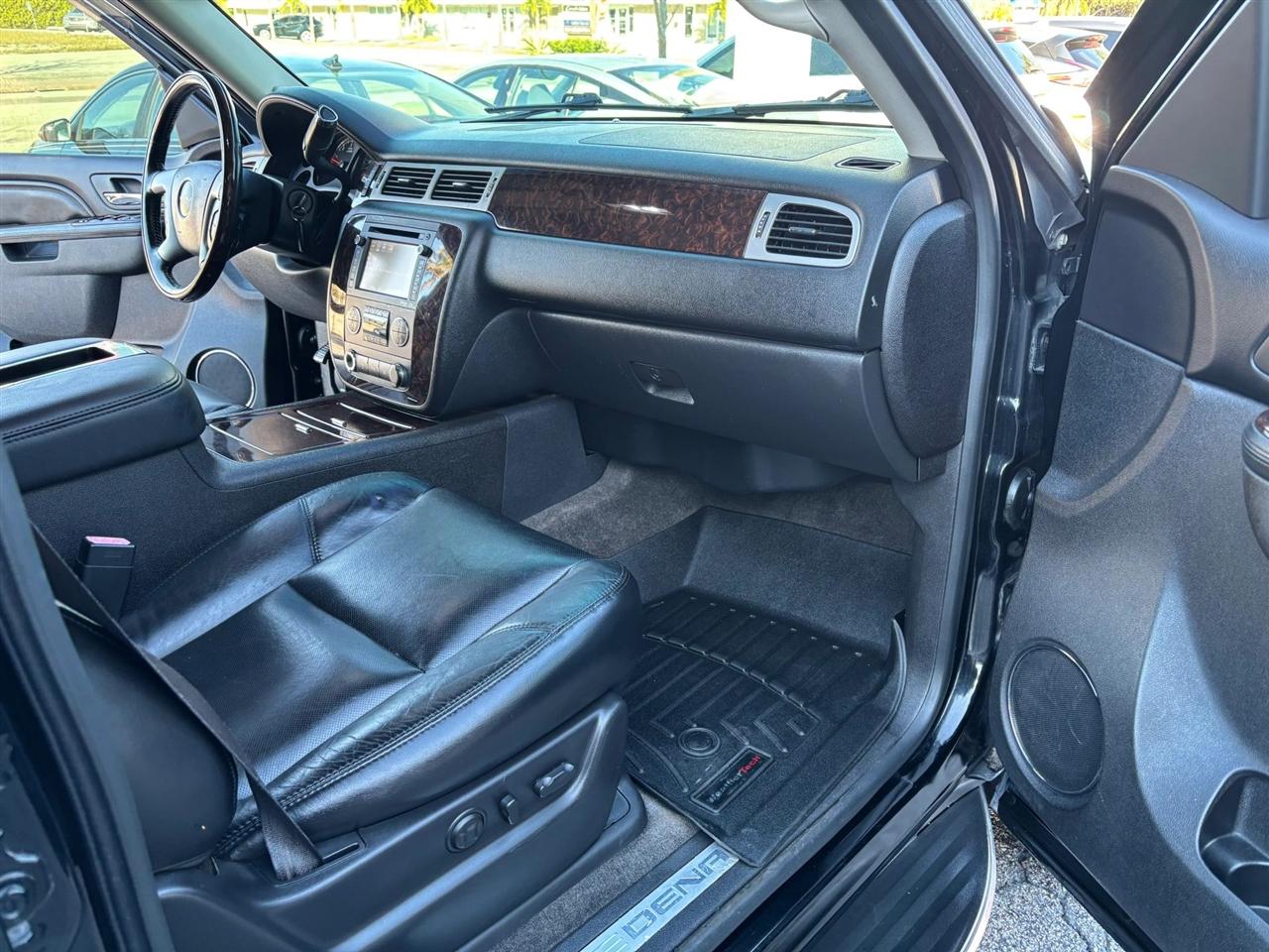 Gmc Yukon Denali Xl 2Wd - Thumbnail 12