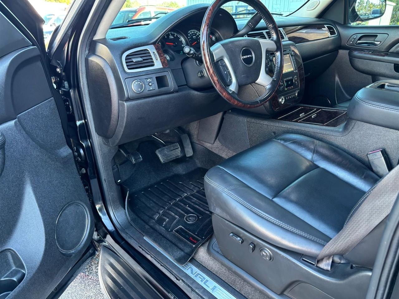 Gmc Yukon Denali Xl 2Wd - Thumbnail 11