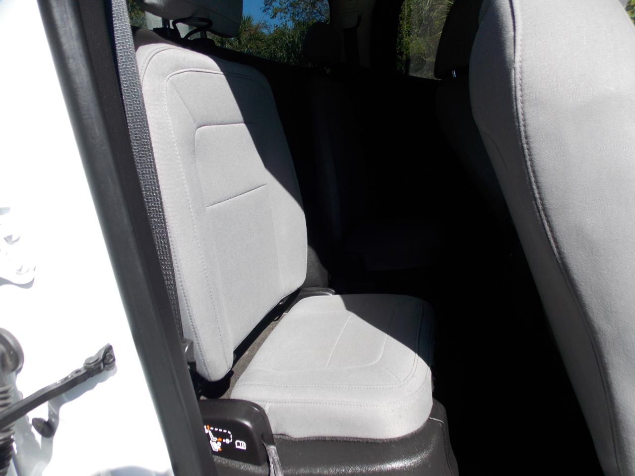Chevrolet Colorado2Wd Ext Cab 128.3" Wt - Thumbnail 9