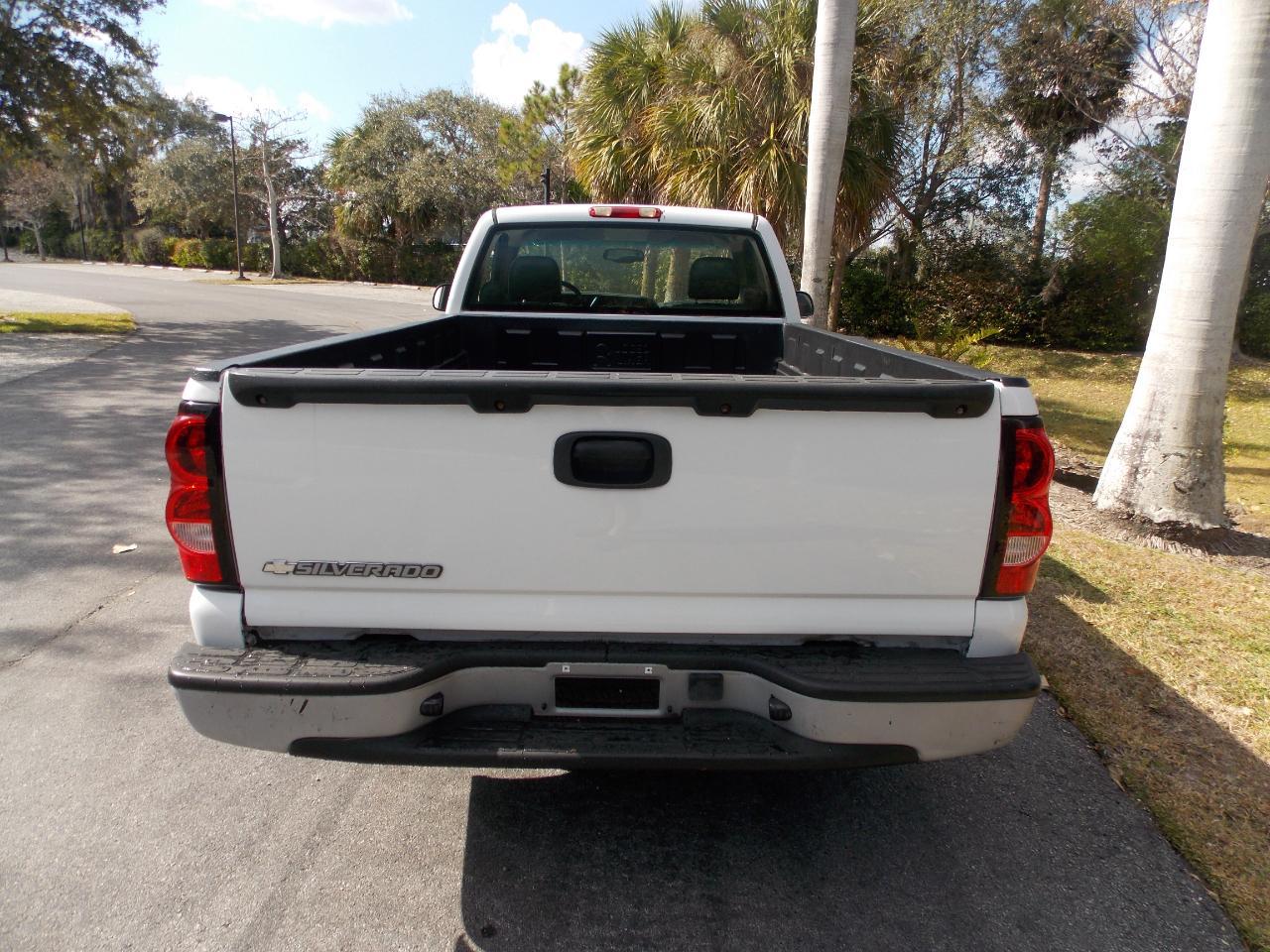 Chevrolet Silverado 1500Reg Cab 133.0" Wb Work Truck - Thumbnail 14
