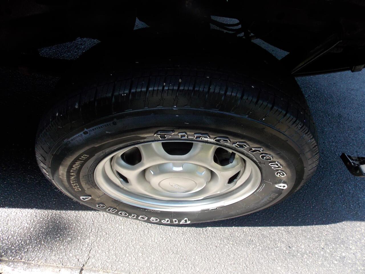 Ford F-150Xl 2Wd Reg Cab 8' Box - Thumbnail 18