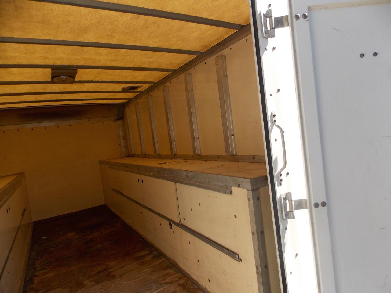 Ford Low Cab Forwardreg Cab 16,000Lb Gvwr - Thumbnail 15