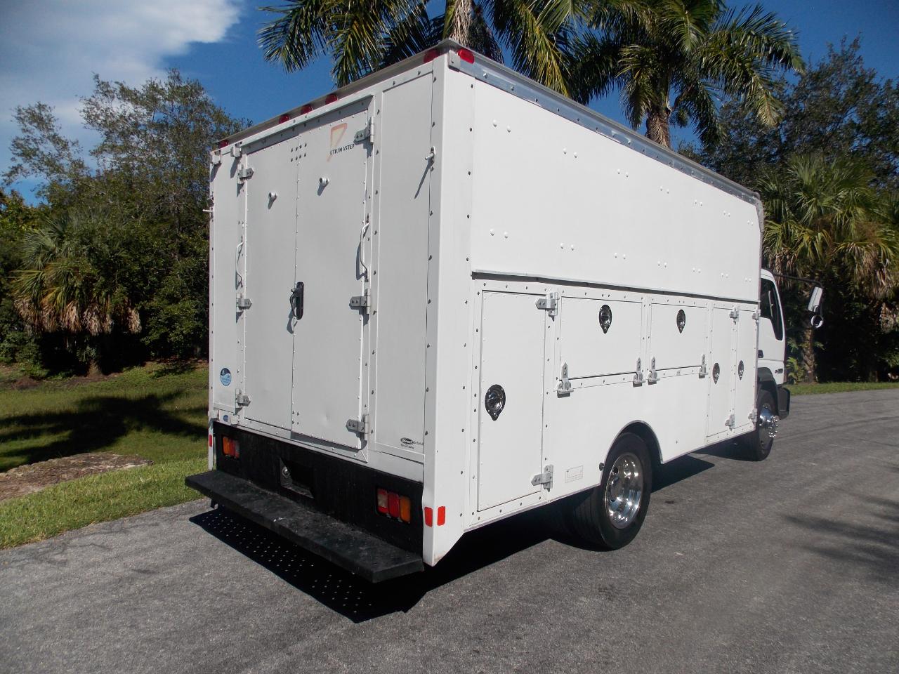 Ford Low Cab Forwardreg Cab 16,000Lb Gvwr - Thumbnail 9