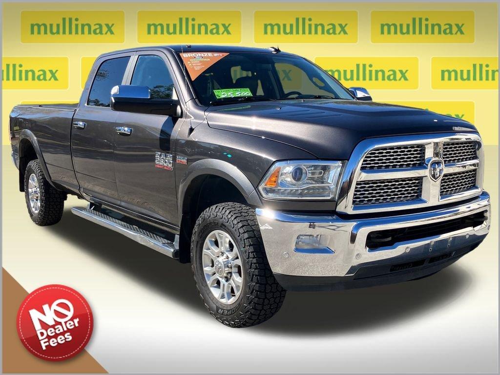 Ram 2500 Laramie - Thumbnail 2