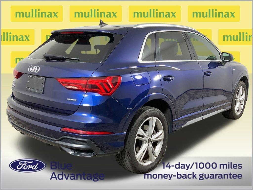 Audi Q3 Premium Plus - Thumbnail 5