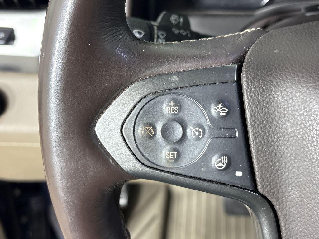 Chevrolet Suburban Premier - Thumbnail 19