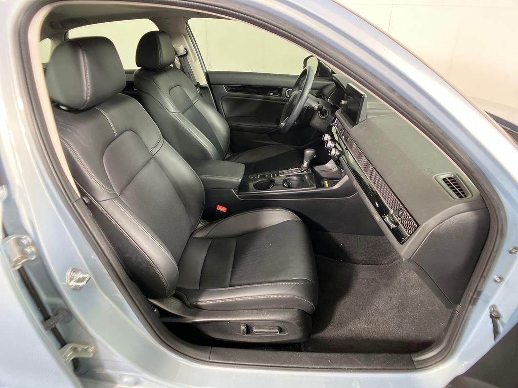 Honda Civic Touring - Thumbnail 6