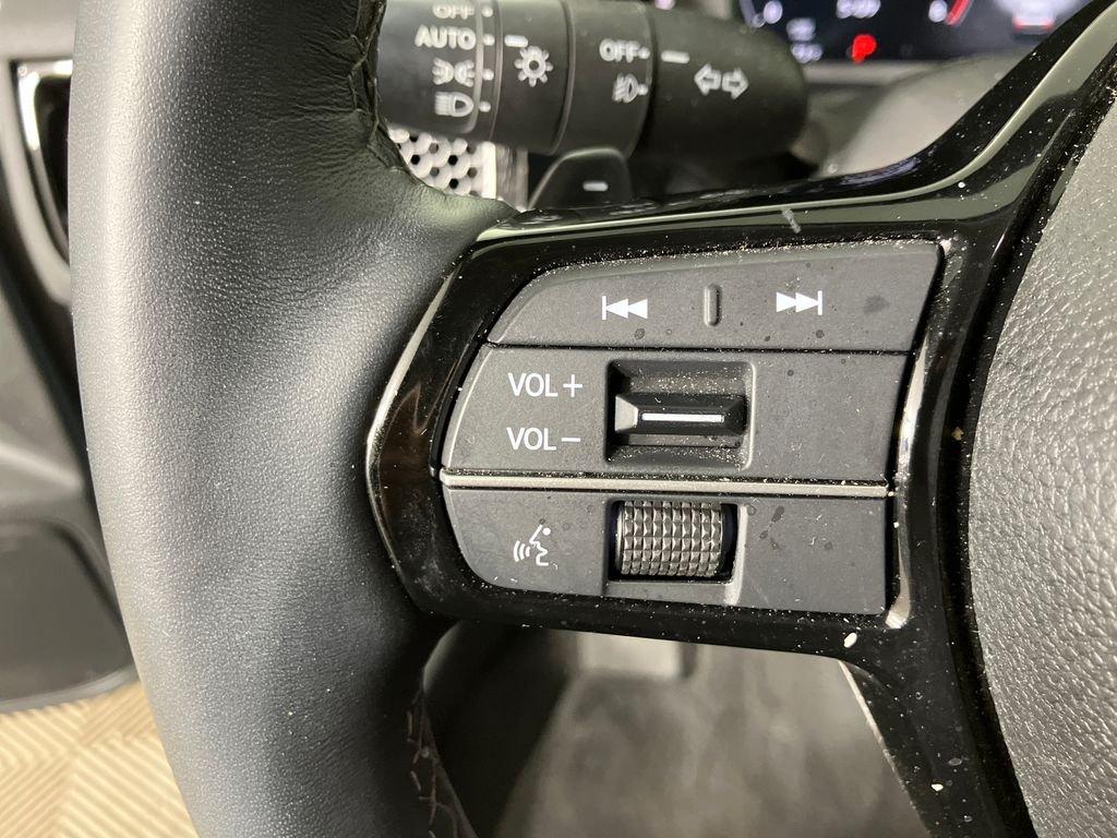 Honda Civic Touring - Thumbnail 17