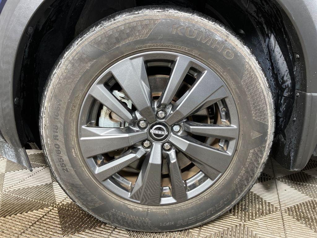 Nissan Pathfinder Sv - Thumbnail 13