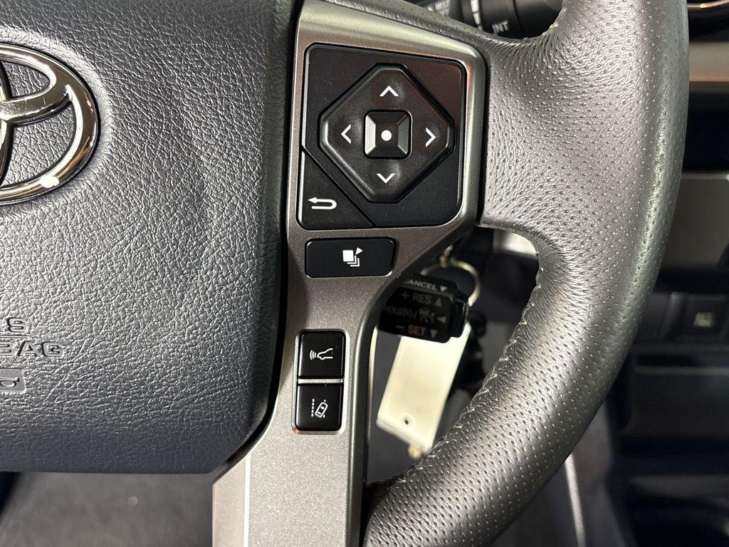 Toyota Tacoma Sr5 - Thumbnail 20