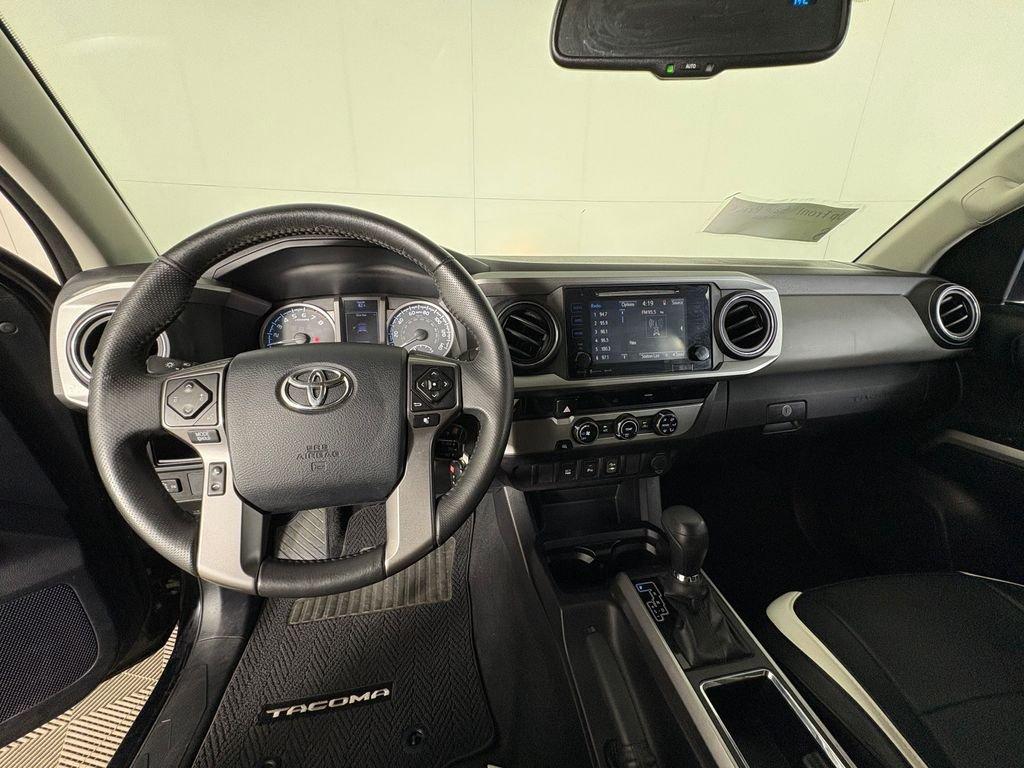 Toyota Tacoma Sr5 - Thumbnail 8