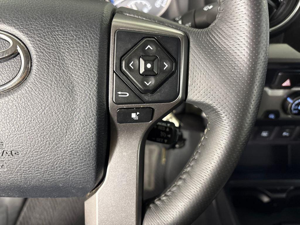 Toyota Tacoma Sr5 - Thumbnail 19