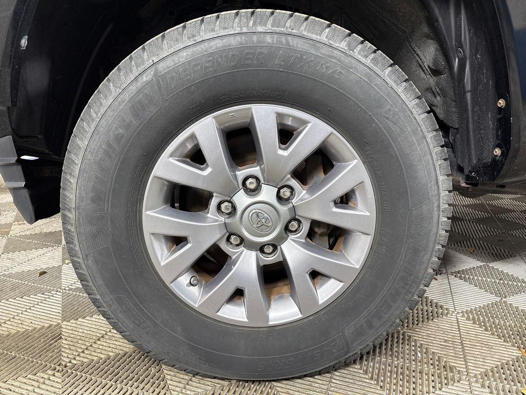 Toyota Tacoma Sr5 - Thumbnail 15