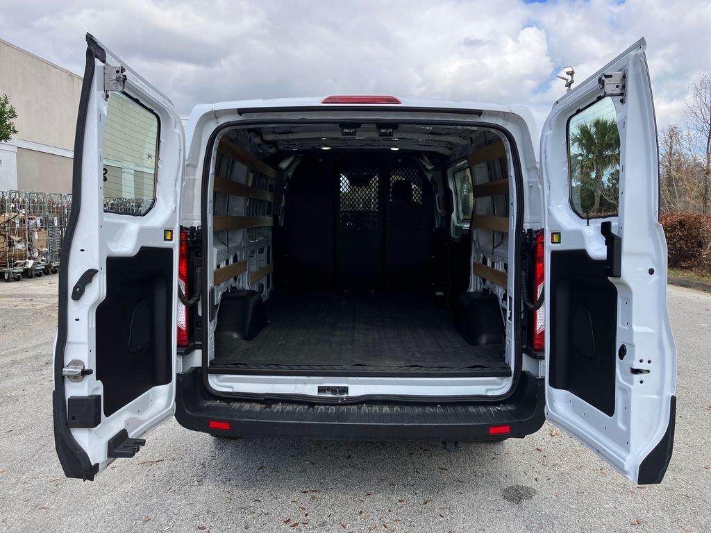 Ford Transit-250 Base - Thumbnail 11