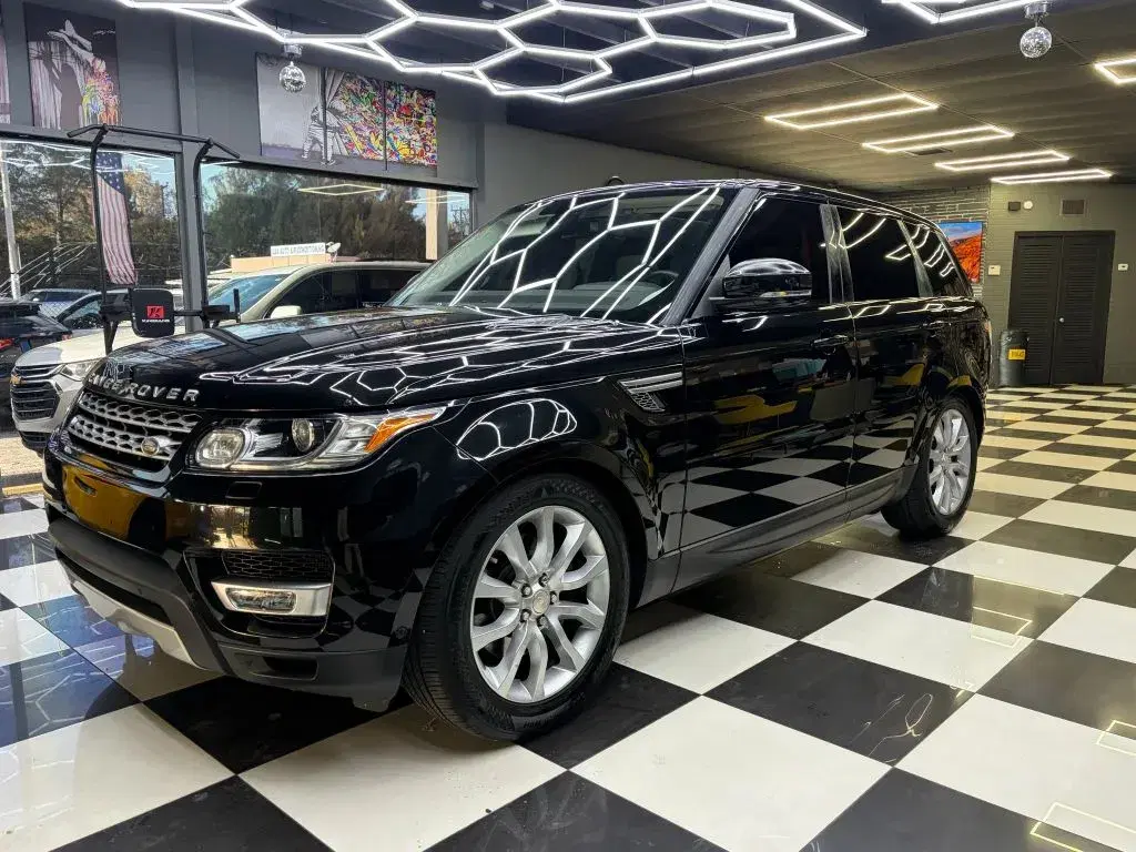 Land Rover Range Rover Sport Hse Sport Utility 4D - View 1