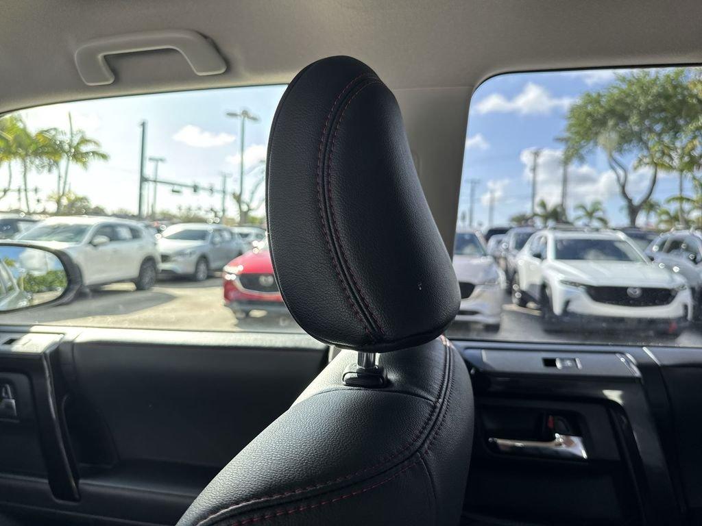 Toyota 4Runner Trd Off-Road Premium 4Wd 4D Sport Utility - Thumbnail 18