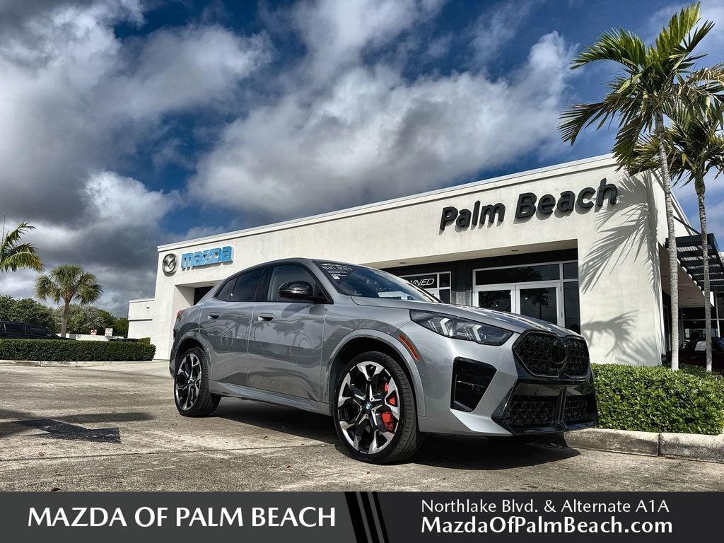 Bmw X2 Xdrive28I Awd 4D Sport Utility - Thumbnail 2