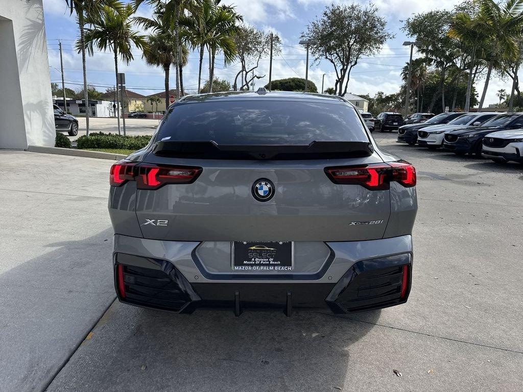 Bmw X2 Xdrive28I Awd 4D Sport Utility - Thumbnail 4