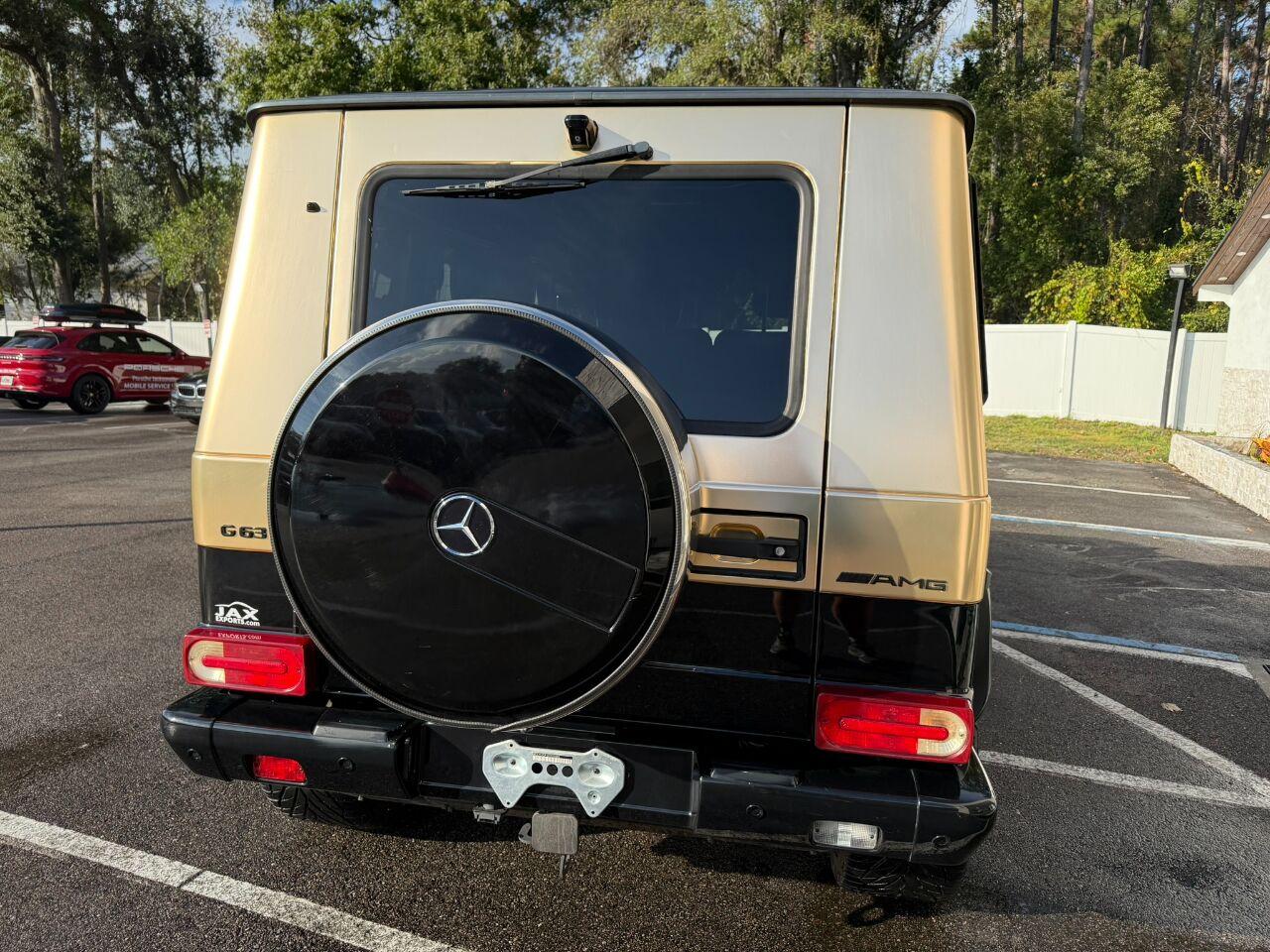 Mercedes-Benz G-Class - Thumbnail 4