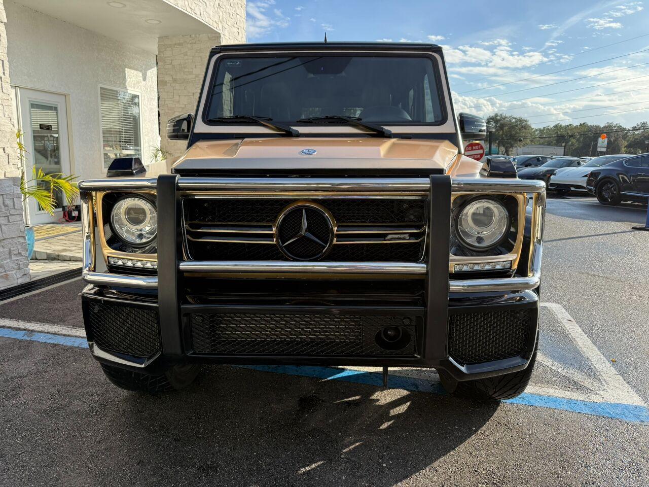 Mercedes-Benz G-Class - Thumbnail 10