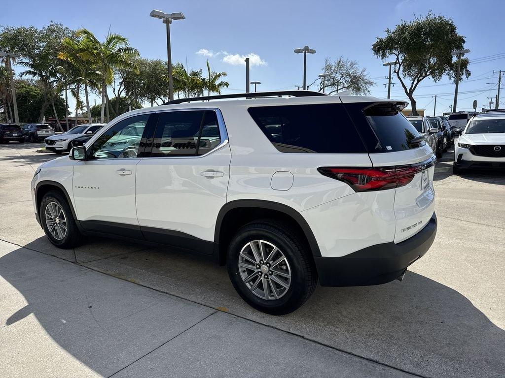 Chevrolet Traverse Lt 1Lt Awd 4D Sport Utility - Thumbnail 14