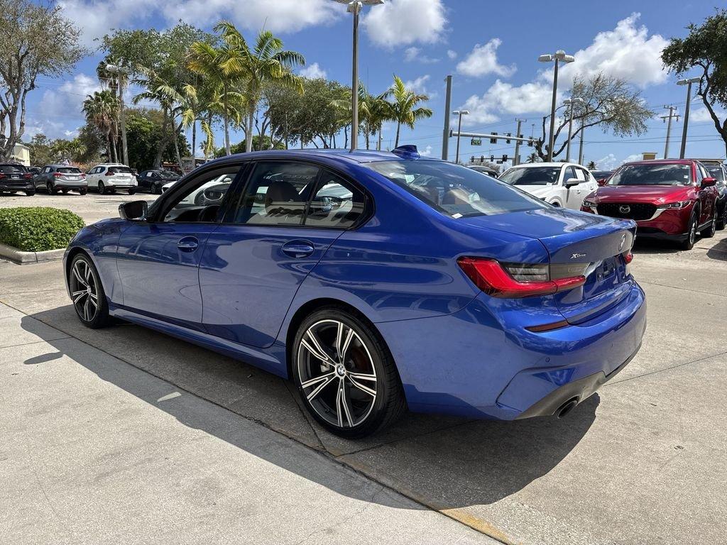 Bmw 3 Series 330I Xdrive Awd 4D Sedan - Thumbnail 14