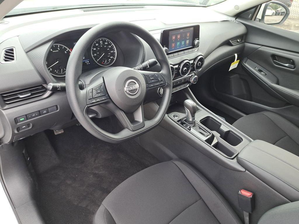 Nissan Sentra S - Thumbnail 18