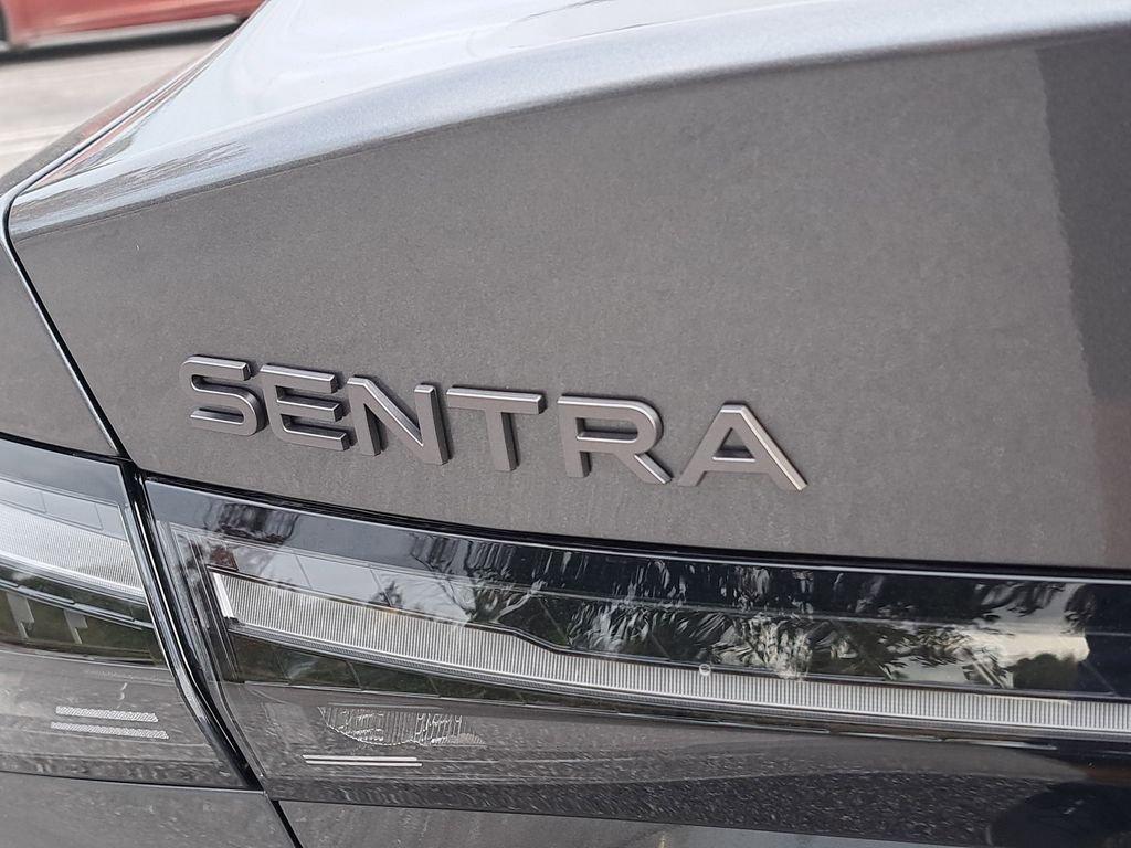 Nissan Sentra S - Thumbnail 10