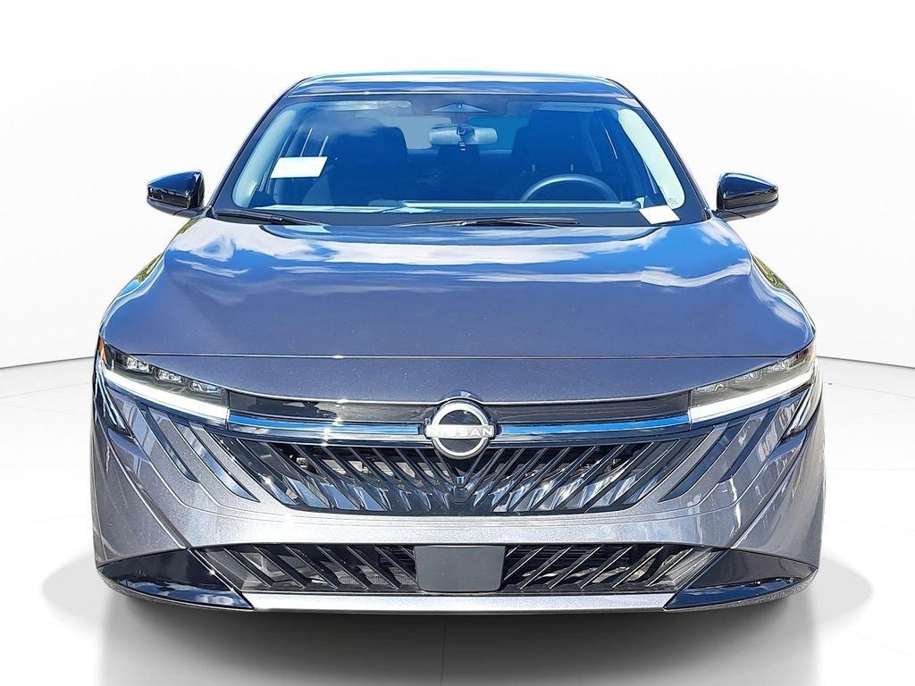 Nissan Sentra S - Thumbnail 4