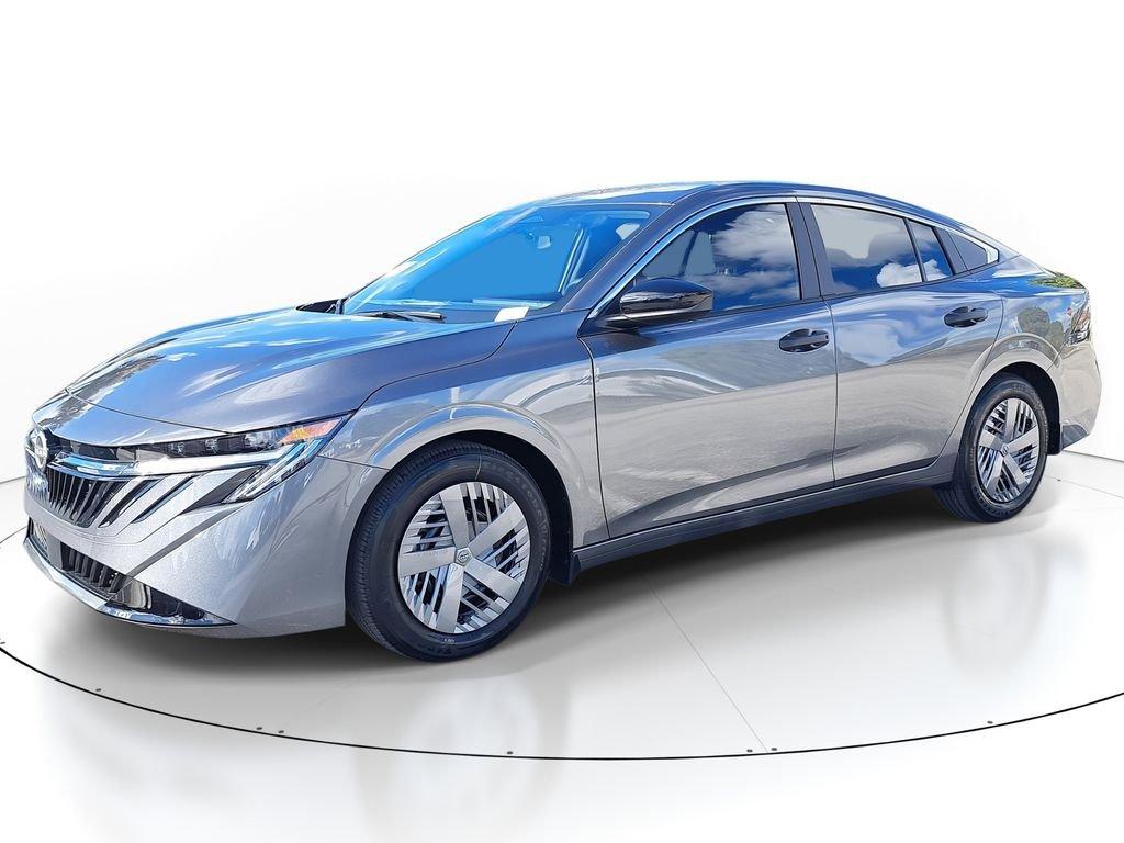 Nissan Sentra S - Thumbnail 5