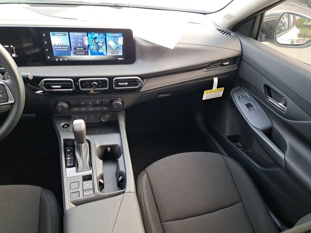 Nissan Sentra S - Thumbnail 19