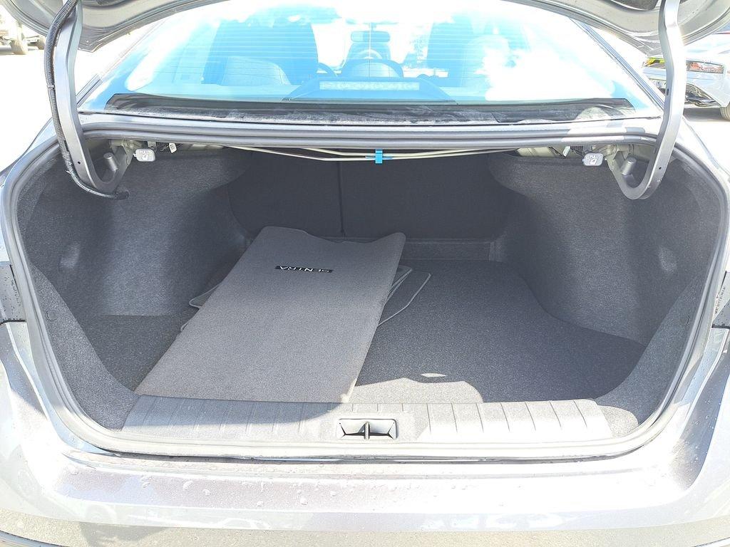 Nissan Sentra Sv - Thumbnail 11