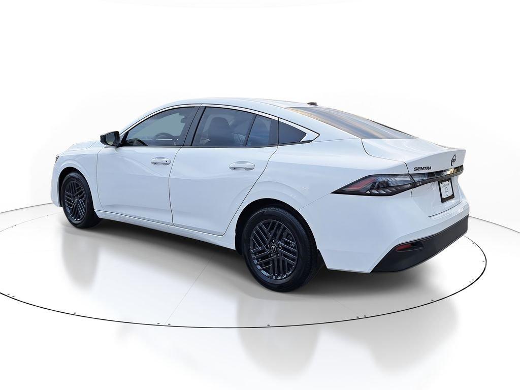 Nissan Sentra Sv - Thumbnail 6