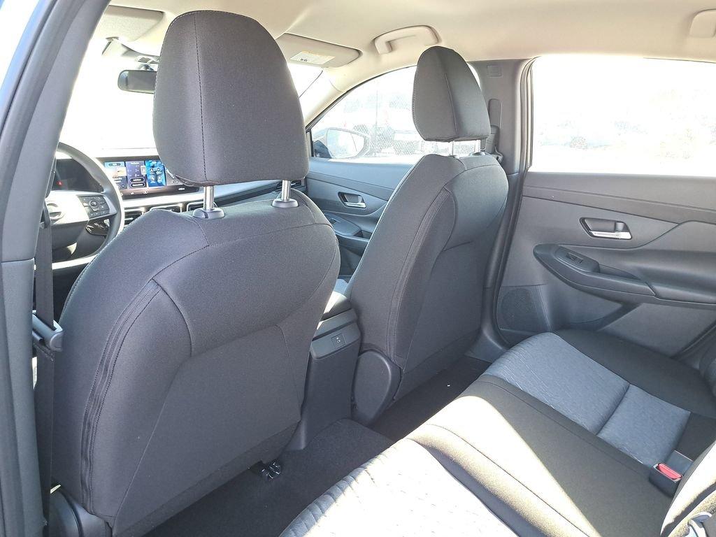 Nissan Sentra Sv - Thumbnail 12