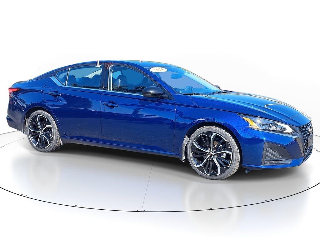 Nissan Altima 2.5 Sr - Thumbnail 3