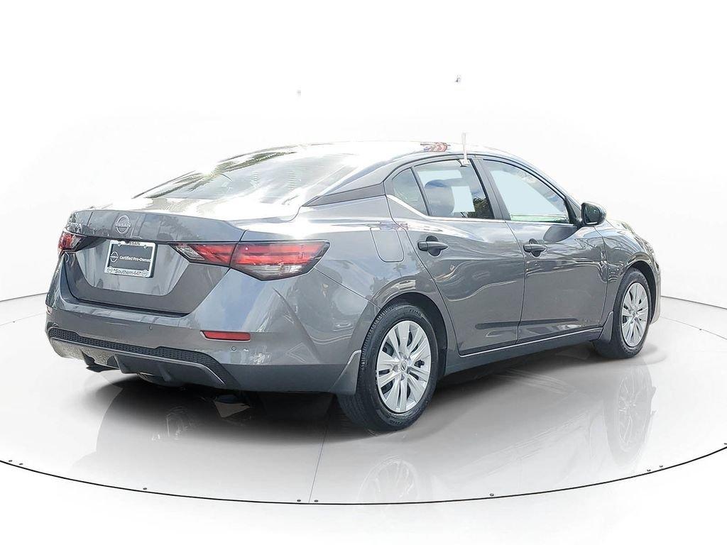 Nissan Sentra S - Thumbnail 8