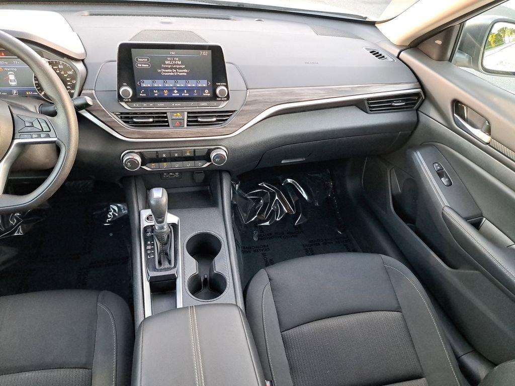 Nissan Altima 2.5 Sv - Thumbnail 18