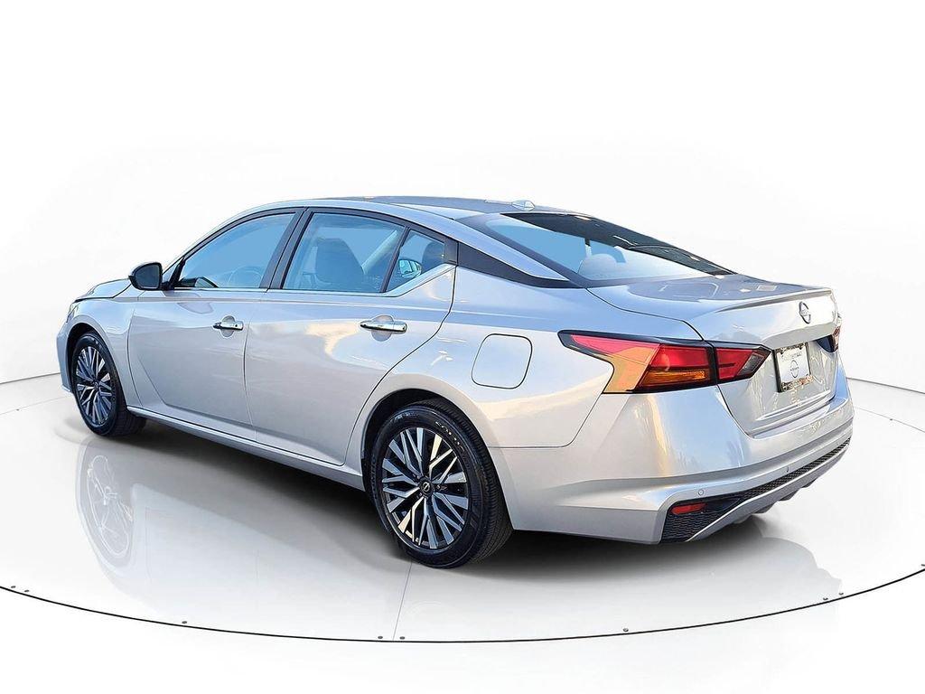 Nissan Altima 2.5 Sv - Thumbnail 6