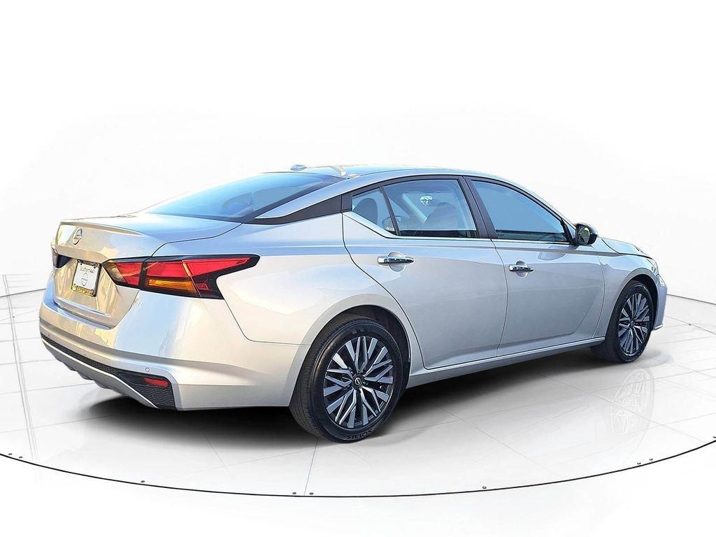 Nissan Altima 2.5 Sv - Thumbnail 8