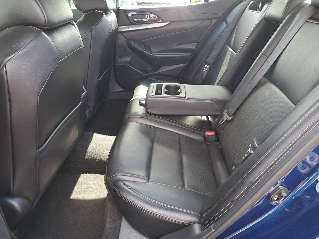 Nissan Maxima Sv - Thumbnail 13