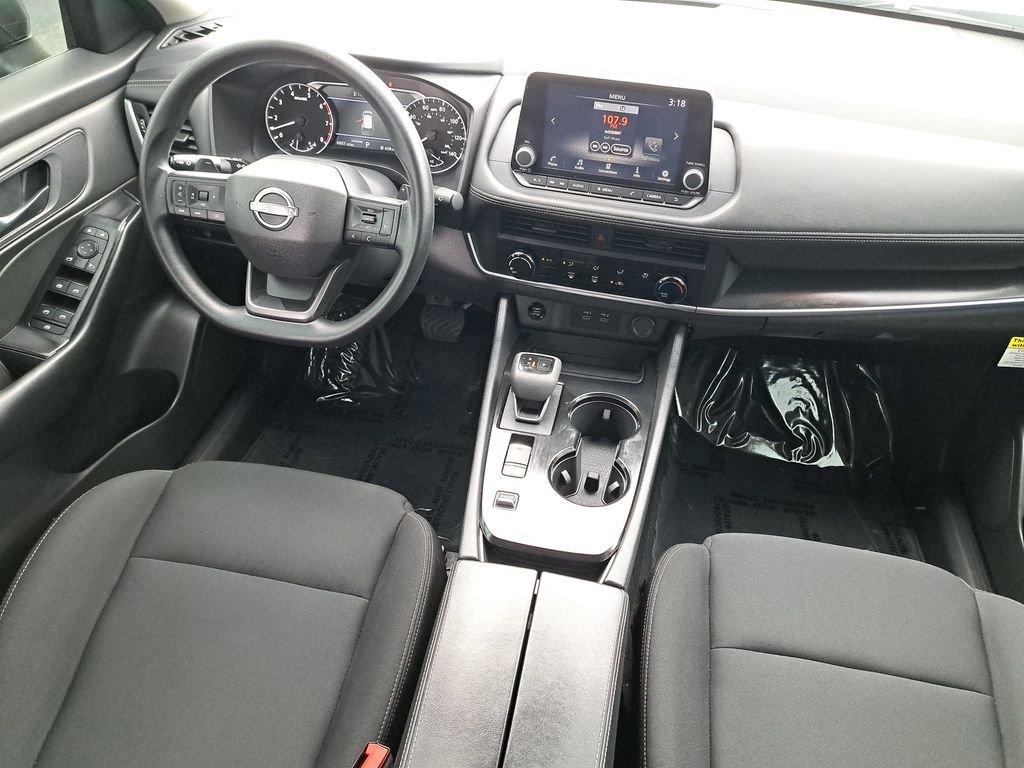 Nissan Rogue S - Thumbnail 16