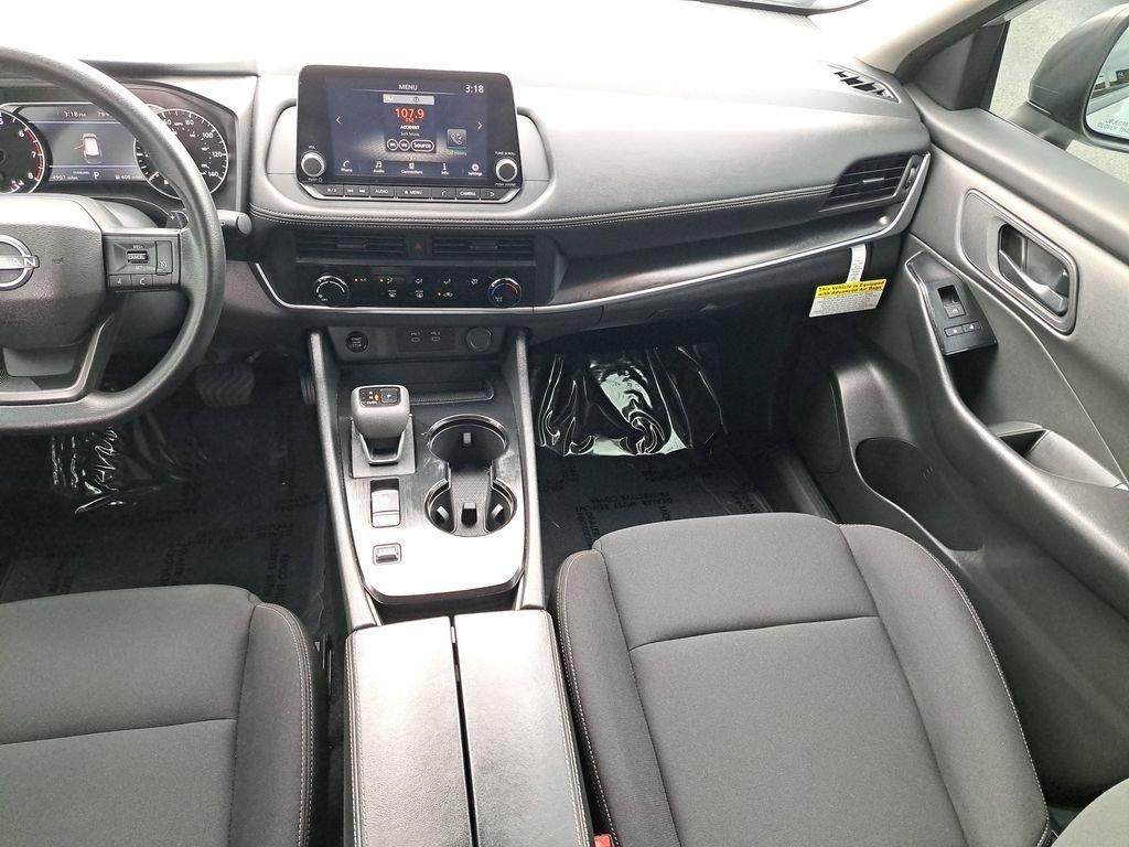 Nissan Rogue S - Thumbnail 18