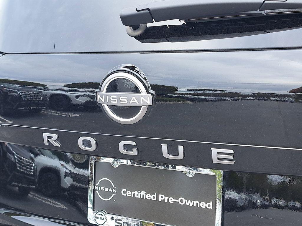 Nissan Rogue S - Thumbnail 10