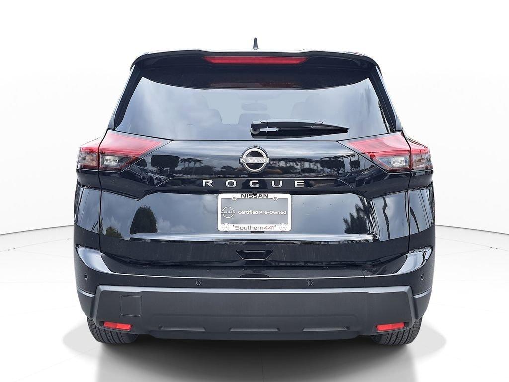 Nissan Rogue S - Thumbnail 7