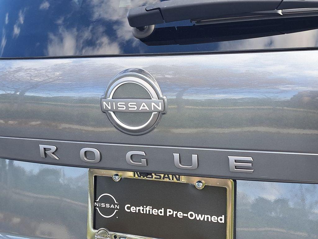 Nissan Rogue Sv - Thumbnail 10