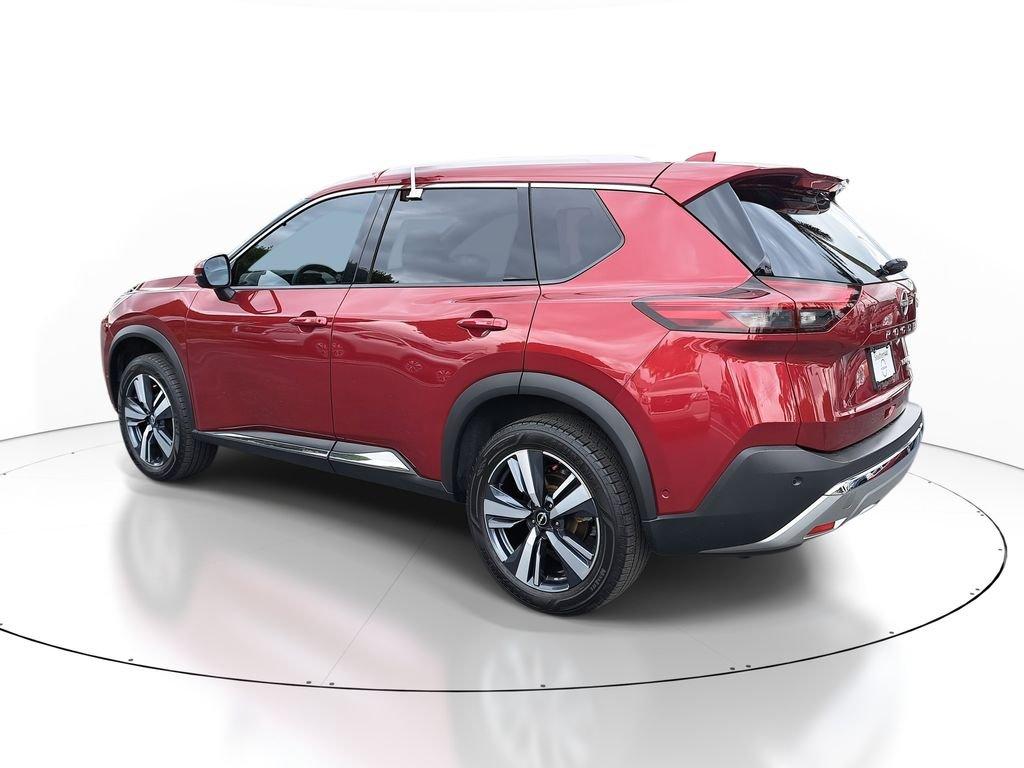 Nissan Rogue Platinum - Thumbnail 6