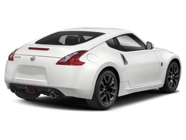 Nissan 370Z Base - Thumbnail 4