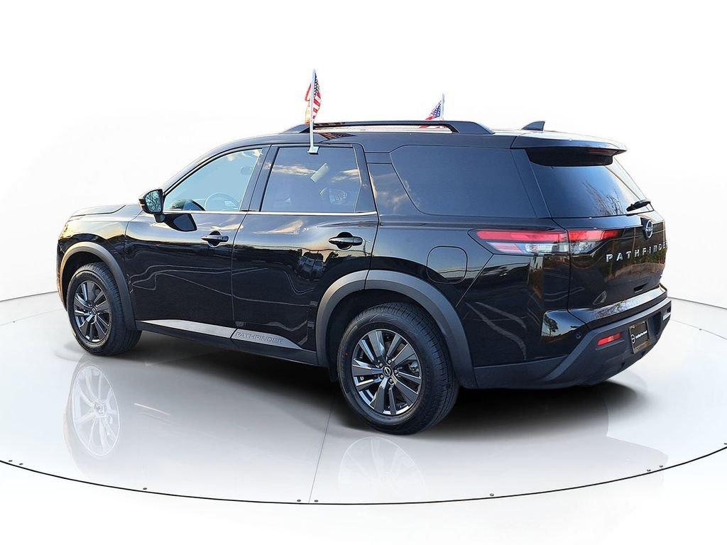 Nissan Pathfinder Sv - Thumbnail 6