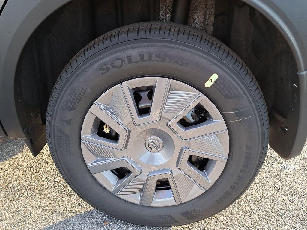 Nissan Kicks S - Thumbnail 9